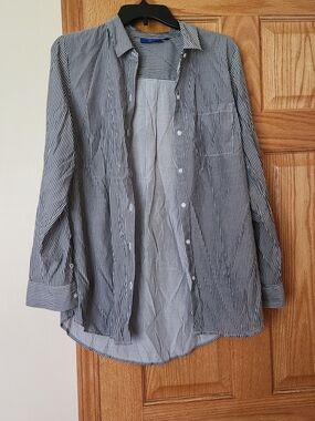 Apt. 9 Navy and White Striped Button-Down Shirt